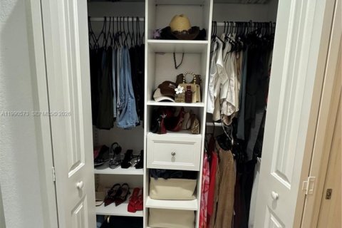 Купить виллу или дом в Хомстед, Флорида 3 спальни, 157.75м2, № 2056834 - фото 23