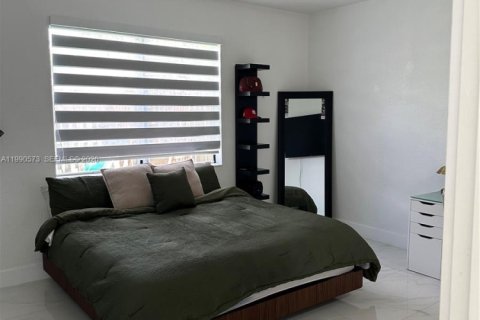 Купить виллу или дом в Хомстед, Флорида 3 спальни, 157.75м2, № 2056834 - фото 19