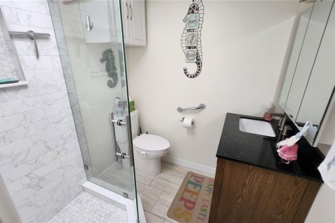 House in Ruskin, Florida 3 bedrooms, 132.66 sq.m. № 1626418 - photo 18