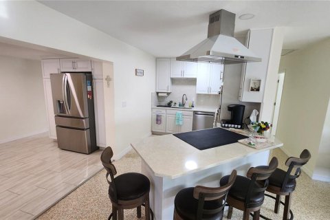 House in Ruskin, Florida 3 bedrooms, 132.66 sq.m. № 1626418 - photo 29