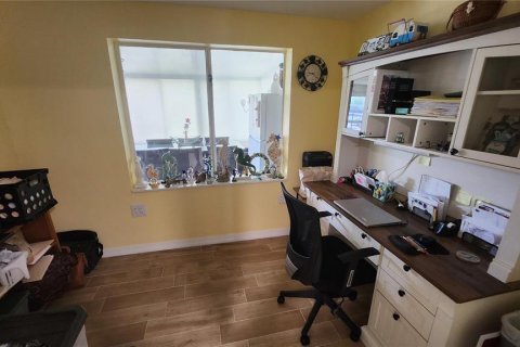 House in Ruskin, Florida 3 bedrooms, 132.66 sq.m. № 1626418 - photo 19