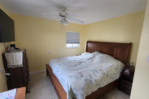 House in Ruskin, Florida 3 bedrooms, 132.66 sq.m. № 1626418 - photo 21