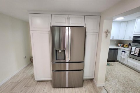 House in Ruskin, Florida 3 bedrooms, 132.66 sq.m. № 1626418 - photo 20