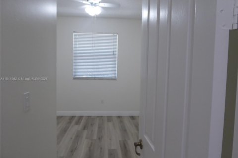 Touwnhouse à vendre à Homestead, Floride: 3 chambres, 147.16 m2 № 2089180 - photo 10