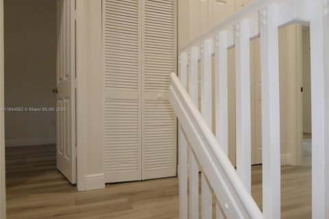 Touwnhouse à vendre à Homestead, Floride: 3 chambres, 147.16 m2 № 2089180 - photo 9