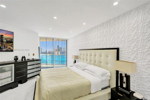 Condominio en venta en Aventura, Florida, 3 dormitorios, 229.47 m2 № 1982091 - foto 30