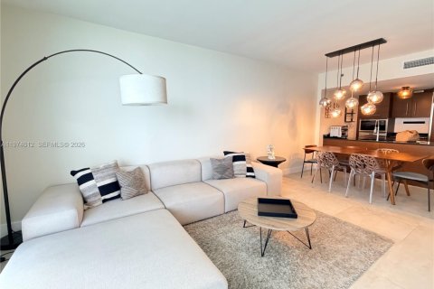 Кондоминиум с 1 спальней в Майами, Флорида № 2040297