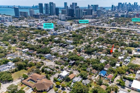 Villa ou maison à vendre à Miami, Floride: 4 chambres, 130.06 m2 № 1949347 - photo 16