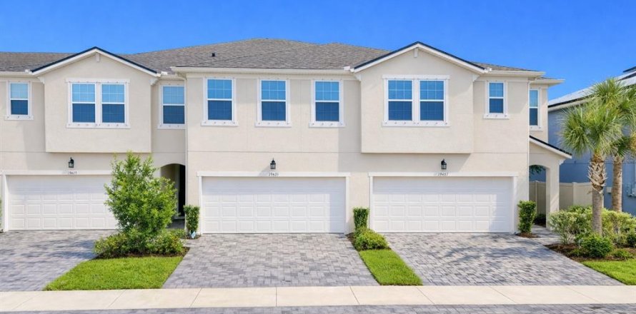 Touwnhouse à Lutz, Floride 4 chambres, 239.13 m2 № 2095105