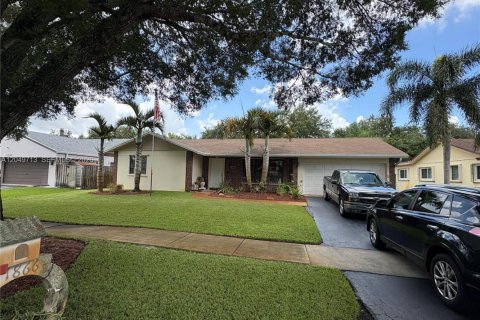 Casa en venta en Cooper City, Florida, 3 dormitorios, 165.92 m2 № 2270734 - foto 3