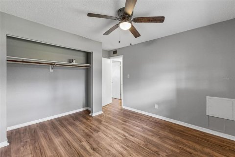 Condo in Holly Hill, Florida, 2 bedrooms № 2277309 - photo 13