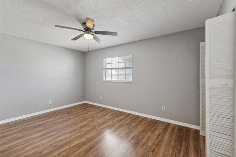 Condo in Holly Hill, Florida, 2 bedrooms № 2277309 - photo 14