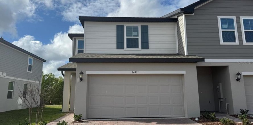 Touwnhouse à Clermont, Floride 3 chambres, 145.48 m2 № 1808237
