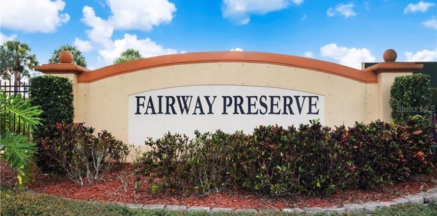 Condominio en Naples, Florida, 2 dormitorios № 1915058
