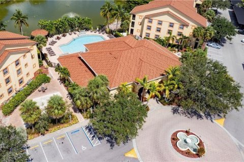 Copropriété à louer à Naples, Floride: 2 chambres, 116.13 m2 № 1915058 - photo 2