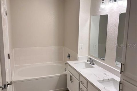 Copropriété à louer à Naples, Floride: 2 chambres, 116.13 m2 № 1915058 - photo 13