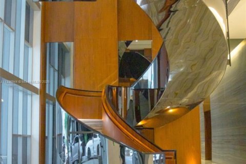 Condominio en alquiler en Miami, Florida, 1 dormitorio, 65.12 m2 № 2060032 - foto 26