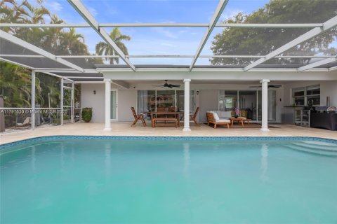 Casa en alquiler en Fort Lauderdale, Florida, 5 dormitorios, 236.71 m2 № 1738139 - foto 6