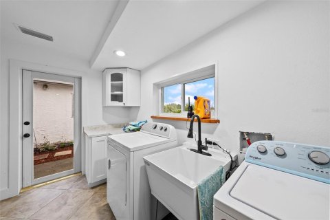 Casa en venta en Hudson, Florida, 3 dormitorios, 134.15 m2 № 1903000 - foto 26