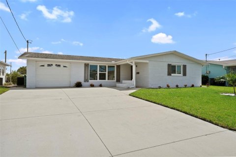 Casa en venta en Hudson, Florida, 3 dormitorios, 134.15 m2 № 1903000 - foto 2