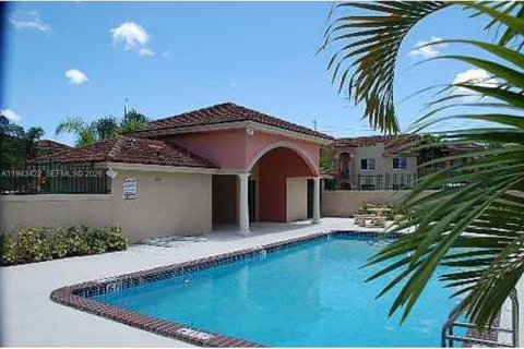 Copropriété à vendre à Miami, Floride: 3 chambres, 104.98 m2 № 2000198 - photo 18