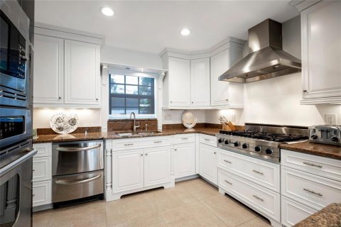 Villa ou maison à vendre à Fort Lauderdale, Floride: 7 chambres, 390.47 m2 № 2275156 - photo 17