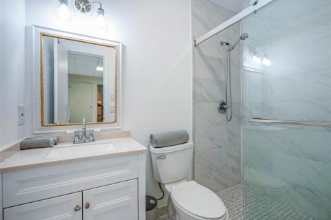 Villa ou maison à vendre à Fort Lauderdale, Floride: 7 chambres, 390.47 m2 № 2275156 - photo 28