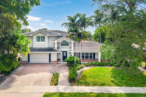 House in Fort Lauderdale, Florida 7 bedrooms, 390.47 sq.m. № 2275156