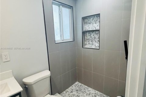 Apartment in Miami, Florida 1 bedroom, 111.48 sq.m. № 2083968 - photo 7