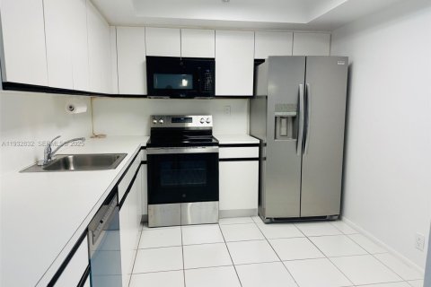 Снять в аренду кондоминиум в Авентура, Флорида 2 спальни, 109.72м2, № 1991672 - фото 5
