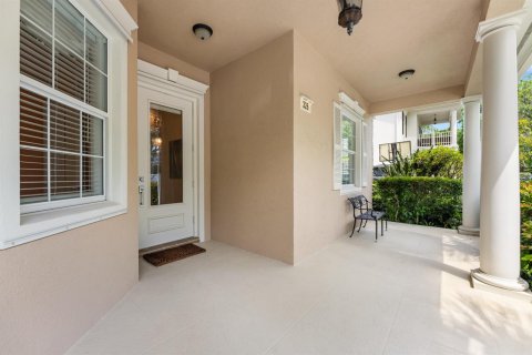 House in Jupiter, Florida 3 bedrooms, 181.25 sq.m. № 2087784 - photo 3