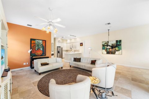 House in Jupiter, Florida 3 bedrooms, 181.25 sq.m. № 2087784 - photo 22