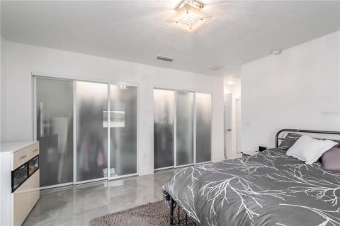 Commercial property in Chiefland, Florida 269.6 sq.m. № 2125893 - photo 28