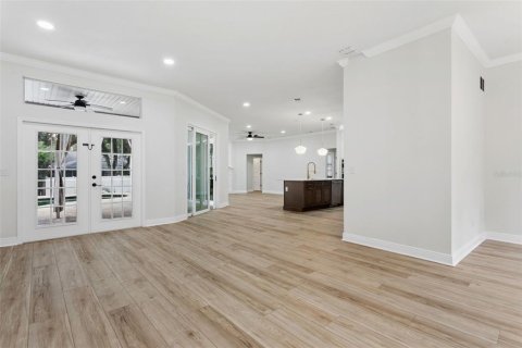 Villa ou maison à vendre à Safety Harbor, Floride: 4 chambres, 232.26 m2 № 2399519 - photo 9