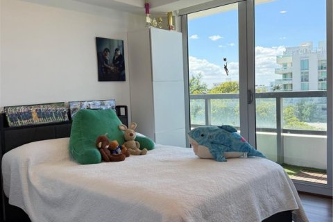 Купить кондоминиум в Бей-Харбор-Айлендс, Флорида 2 спальни, 121.24м2, № 2048931 - фото 14