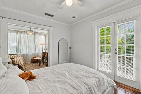 Immobilier commercial à vendre à Saint Petersburg, Floride: 3 chambres, 127.65 m2 № 2395807 - photo 14