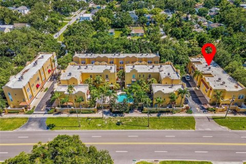 Townhouse in Tampa, Florida 2 bedrooms, 128.86 sq.m. № 1837369 - photo 29