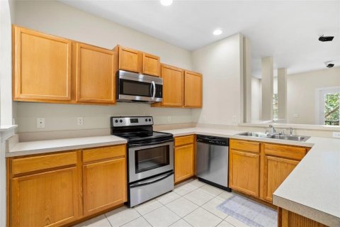 Townhouse in Tampa, Florida 2 bedrooms, 128.86 sq.m. № 1837369 - photo 16