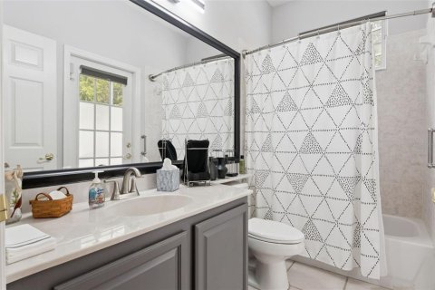 Casa en venta en Orlando, Florida, 3 dormitorios, 273.23 m2 № 2428646 - foto 15