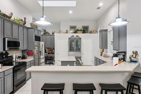 Casa en venta en Orlando, Florida, 3 dormitorios, 273.23 m2 № 2428646 - foto 9