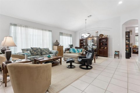 Casa en venta en Orlando, Florida, 3 dormitorios, 273.23 m2 № 2428646 - foto 3