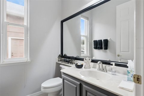Casa en venta en Orlando, Florida, 3 dormitorios, 273.23 m2 № 2428646 - foto 18