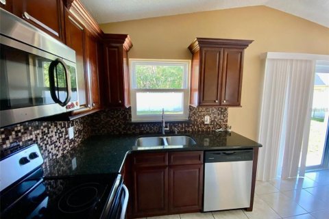Casa en alquiler en Kissimmee, Florida, 3 dormitorios, 113.71 m2 № 1872914 - foto 6