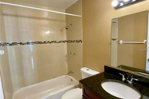 Casa en alquiler en Kissimmee, Florida, 3 dormitorios, 113.71 m2 № 1872914 - foto 12