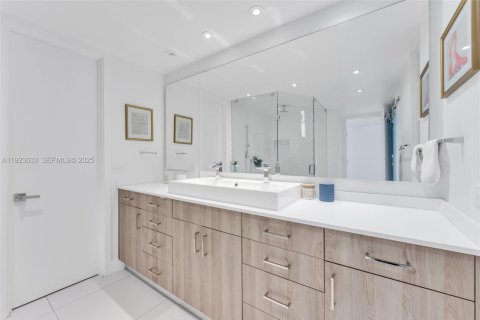 Copropriété à vendre à Aventura, Floride: 4 chambres, 219.25 m2 № 1982073 - photo 4