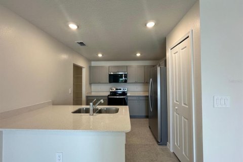 Villa ou maison à vendre à Dundee, Floride: 3 chambres, 116.13 m2 № 2105234 - photo 4