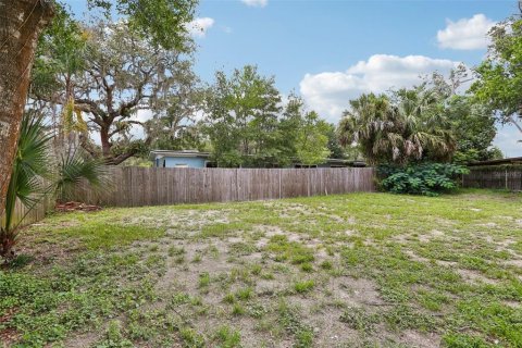 House in Temple Terrace, Florida 3 bedrooms, 154.87 sq.m. № 1801300 - photo 28