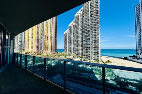 Copropriété à vendre à Sunny Isles Beach, Floride: 2 chambres, 126.44 m2 № 1985475 - photo 3