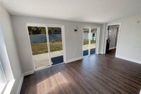House in Maitland, Florida 3 bedrooms, 109.44 sq.m. № 1538876 - photo 14