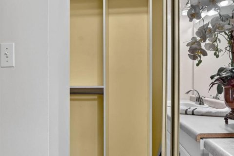Купить кондоминиум в Бока-Ратон, Флорида 6 комнат, 89.56м2, № 2083588 - фото 21